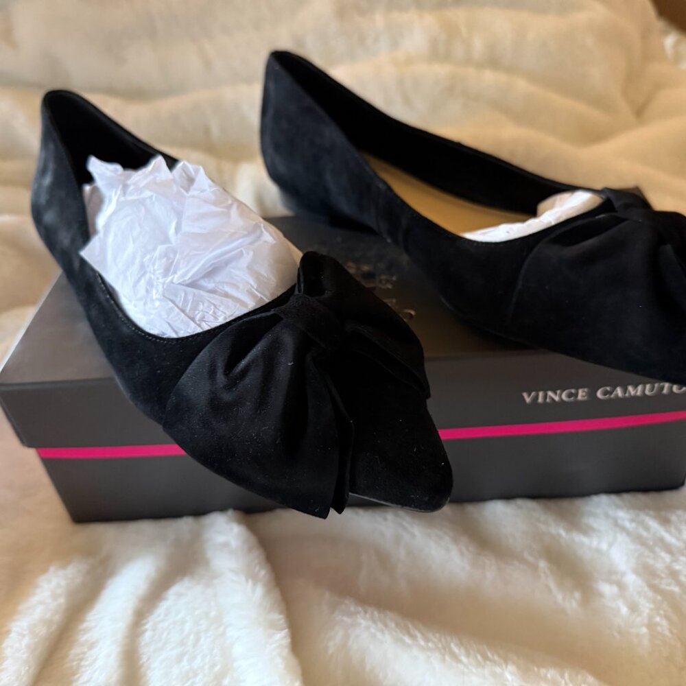 Vince Camuto women's black suede flats size 9 new